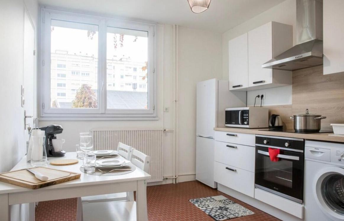 Charmant Appartement T1 Макон Экстерьер фото