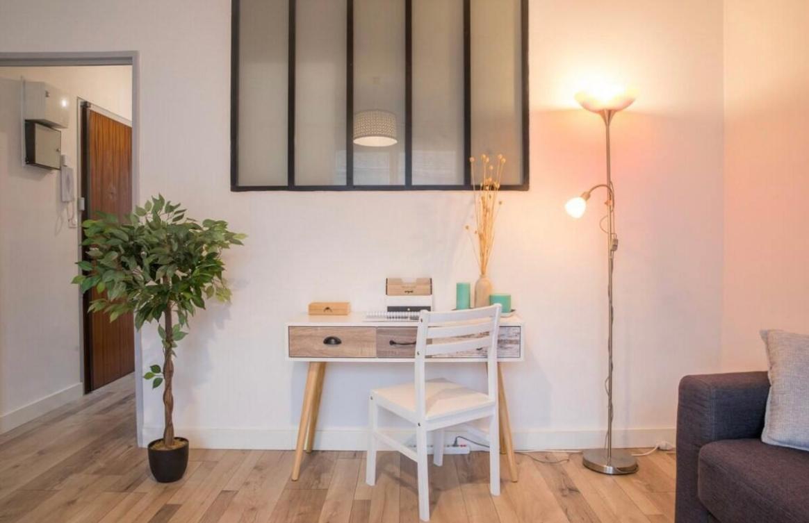 Charmant Appartement T1 Макон Экстерьер фото