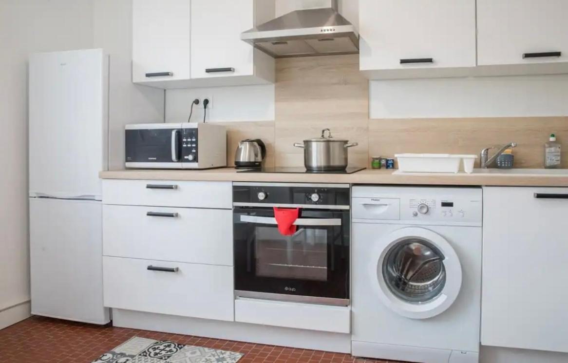 Charmant Appartement T1 Макон Экстерьер фото